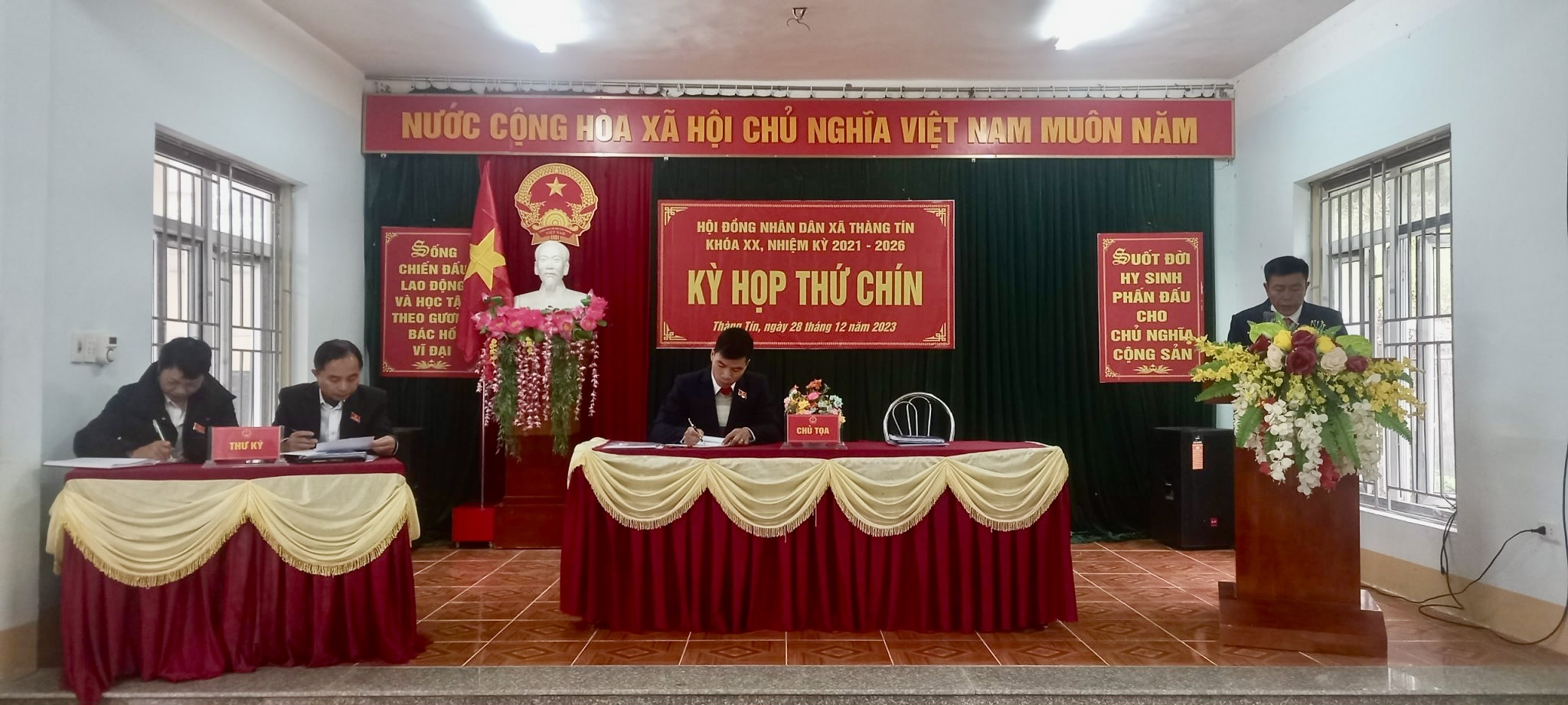 HĐND xã Thàng Tín tổ chức kỳ họp thứ Chín khóa XX, nhiệm kỳ 2021 - 2026